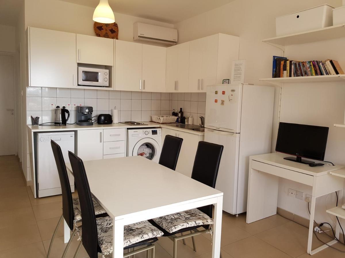Ariadne Apt 103 -300M From Lighthouse Beach Paphos Eksteriør bilde